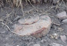 Miny przeciwpancerne znalezione na polu podczas wiosennych prac